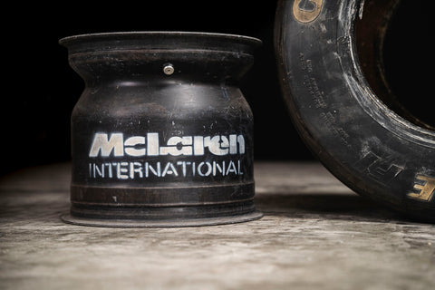 Ayrton Senna Mclaren 1988 wheel. / Ruota Ayrton Senna Mclaren 1988